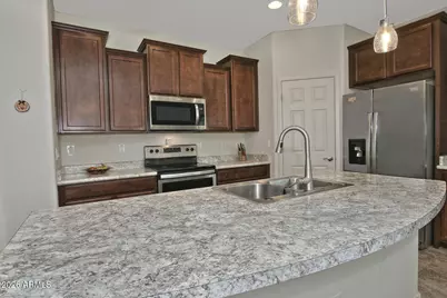 5484 W Patriot Way, Florence, AZ 85132 - Photo 10