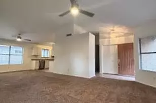 4621 E Abraham Ln, Phoenix, AZ 85050 - Photo 18