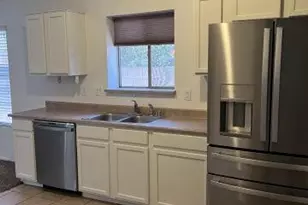 4621 E Abraham Ln, Phoenix, AZ 85050 - Photo 4