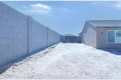 10522 W Arvada Drive, Arizona City, AZ 85123 - Photo 22