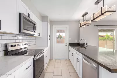 103 E Del Rio Drive, Tempe, AZ 85282 - Photo 8