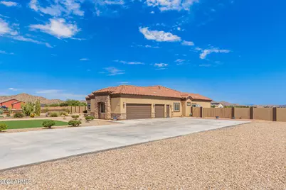 6786 W Gelding Lane, Coolidge, AZ 85128 - Photo 6
