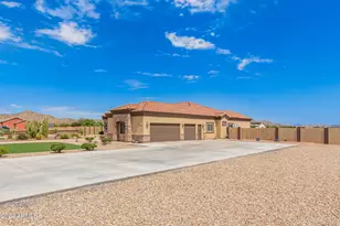 6786 W Gelding Ln, Coolidge, AZ 85128 - Photo 6