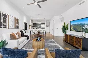 15215 N Kierland Blvd, Scottsdale, AZ 85254 - Photo 2