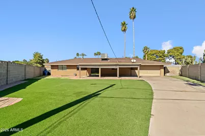 2055 W Edgemont Avenue, Phoenix, AZ 85009 - Photo 2