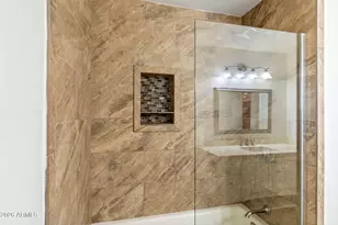 2055 W Edgemont Ave, Phoenix, AZ 85009 - Photo 10