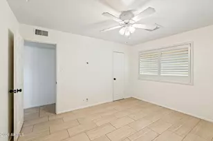 2055 W Edgemont Ave, Phoenix, AZ 85009 - Photo 12