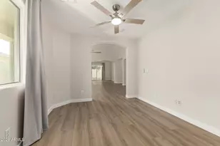 2737 E Catalina Ave, Mesa, AZ 85204 - Photo 18