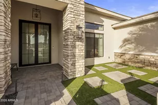 18206 W San Miguel Ct, Litchfield Park, AZ 85340 - Photo 4