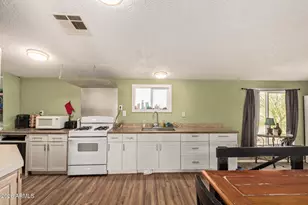 20640 W Carver Rd, Buckeye, AZ 85326 - Photo 16