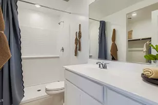 9674 W Piccadilly Rd, Phoenix, AZ 85037 - Photo 10