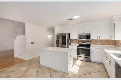 16020 N 86th Lane, Peoria, AZ 85382 - Photo 12