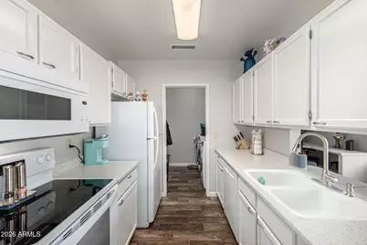 1518 E Spyglass Drive, Chandler, AZ 85249 - Photo 4