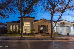 801 W Macaw Dr, Chandler, AZ 85286 - Photo 2