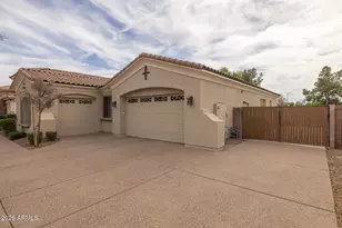 801 W Macaw Dr, Chandler, AZ 85286 - Photo 8