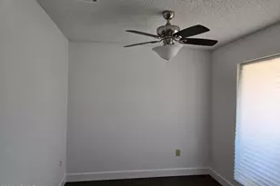 10207 W Forrester Dr, Sun City, AZ 85351 - Photo 10