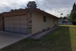 10207 W Forrester Dr, Sun City, AZ 85351 - Photo 4