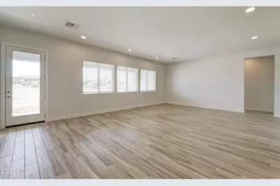 4075 W Silverdale Road, San Tan Valley, AZ 85144 - Photo 12