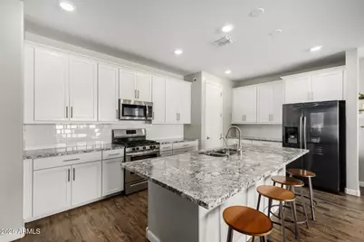 554 W Rainbow Bridge Lane, San Tan Valley, AZ 85140 - Photo 8