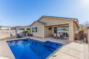 554 W Rainbow Bridge Ln, San Tan Valley, AZ 85140 - Photo 1