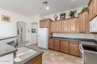 12731 W Eagle Ridge Lane, Peoria, AZ 85383 - Photo 12