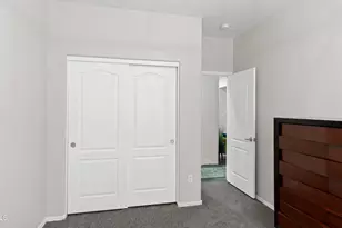 3956 S Hollyhock Pl, Chandler, AZ 85248 - Photo 14