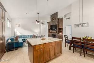 2409 E Hiddenview Dr, Phoenix, AZ 85048 - Photo 14