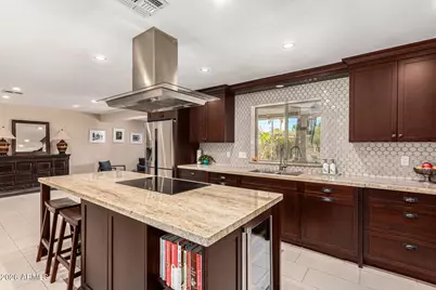 12423 N 64th Street, Scottsdale, AZ 85254 - Photo 2