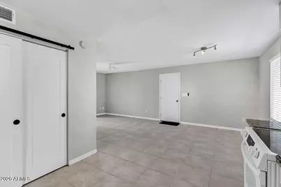 6318 S College Avenue, Tempe, AZ 85283 - Photo 8