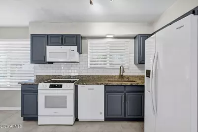 6318 S College Avenue, Tempe, AZ 85283 - Photo 6