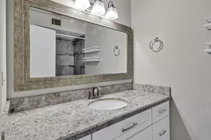 6318 S College Ave, Tempe, AZ 85283 - Photo 14