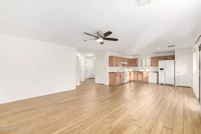 2391 W Allens Peak Drive, San Tan Valley, AZ 85144 - Photo 10