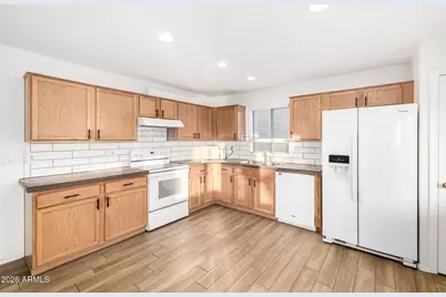 2391 W Allens Peak Drive, San Tan Valley, AZ 85144 - Photo 12