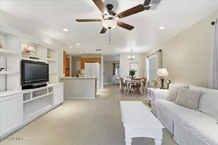 7106 N 41st Ln, Phoenix, AZ 85051 - Photo 12