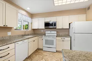 10638 W Alabama Ave, Sun City, AZ 85351 - Photo 6