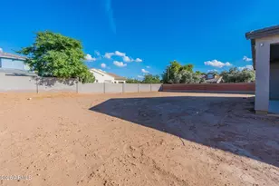 12941 N Founders Park Blvd, Surprise, AZ 85379 - Photo 74