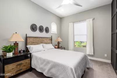 3251 E Bryce Lane, Phoenix, AZ 85050 - Photo 38