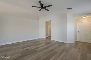 2518 W Carson Rd, Phoenix, AZ 85041 - Photo 12