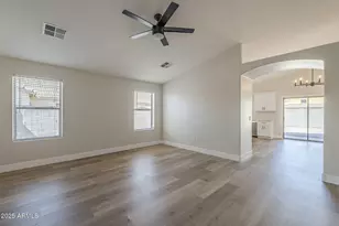 2518 W Carson Rd, Phoenix, AZ 85041 - Photo 4