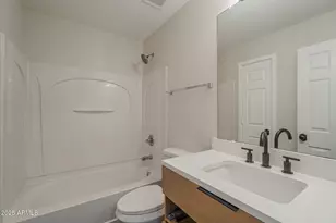 2518 W Carson Rd, Phoenix, AZ 85041 - Photo 32