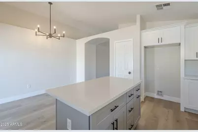 2518 W Carson Road, Phoenix, AZ 85041 - Photo 16