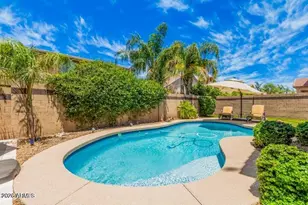 2434 W Red Range Way, Phoenix, AZ 85085 - Photo 6