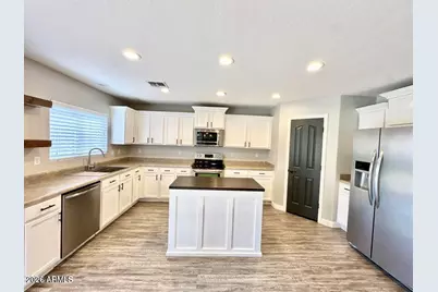 11569 W Cinnabar Avenue, Youngtown, AZ 85363 - Photo 12