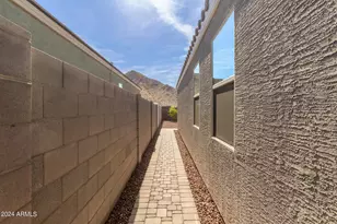 33948 N Beeblossom Trail, San Tan Valley, AZ 85144 - Photo 24