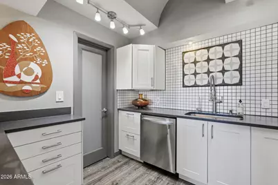 6502 N Central Avenue #C301, Phoenix, AZ 85012 - Photo 10