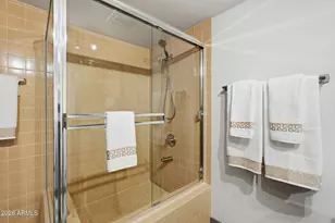 6502 N Central Ave, Phoenix, AZ 85012 - Photo 20