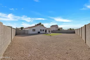 7368 W Solano Dr S, Glendale, AZ 85303 - Photo 24