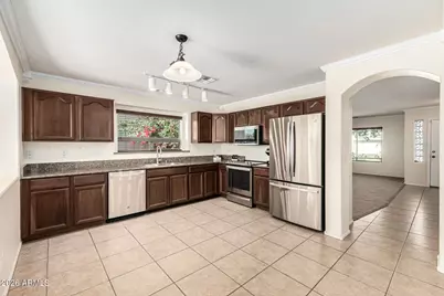 40939 W Hayden Drive, Maricopa, AZ 85138 - Photo 10