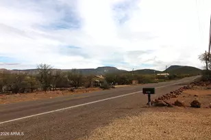 1405 E Circle Mountain Rd, New River, AZ 85087 - Photo 40