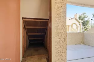 1126 W Elliot Rd, Chandler, AZ 85224 - Photo 6